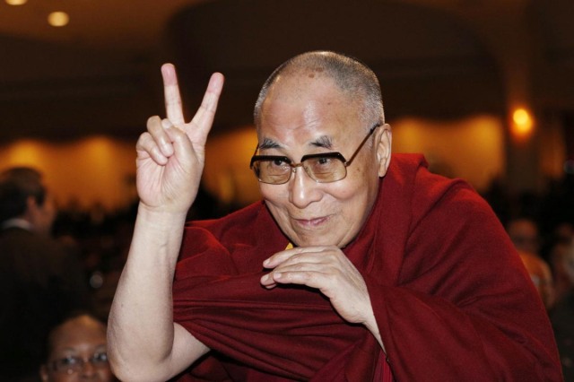 Dalai Lama-Peace Sign